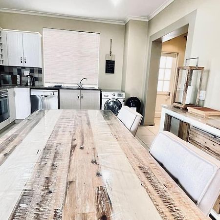 Exquisite Villa At Pinnacle Mossel Bay Esterno foto