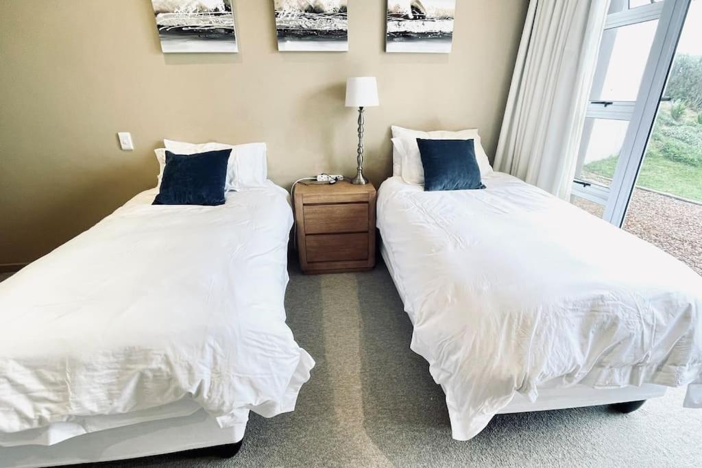 Exquisite Villa At Pinnacle Mossel Bay Esterno foto